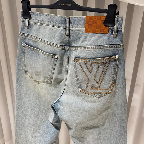 ★日本!!人気!ルイヴィトン スケートフィットデニムパンツ 1AGIXM
