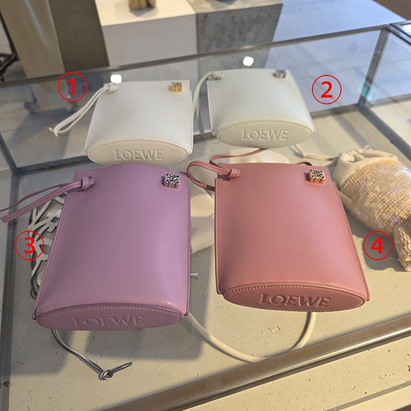 【限定カラー】【ロエベ】ダイスポケット ショルダーバック スーパーコピーC630R12