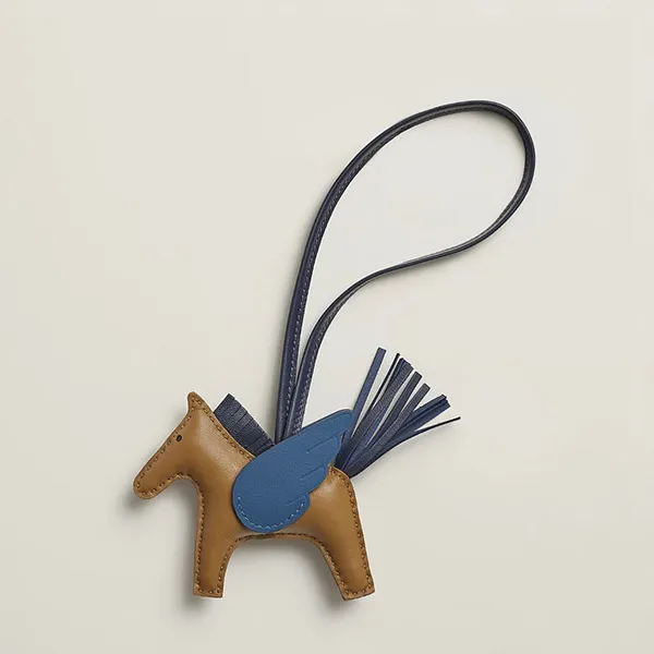 注目!風を纏う愛らしさ【エルメス コピー】ロデオ PM ペガサス バッグチャーム H083010CADX