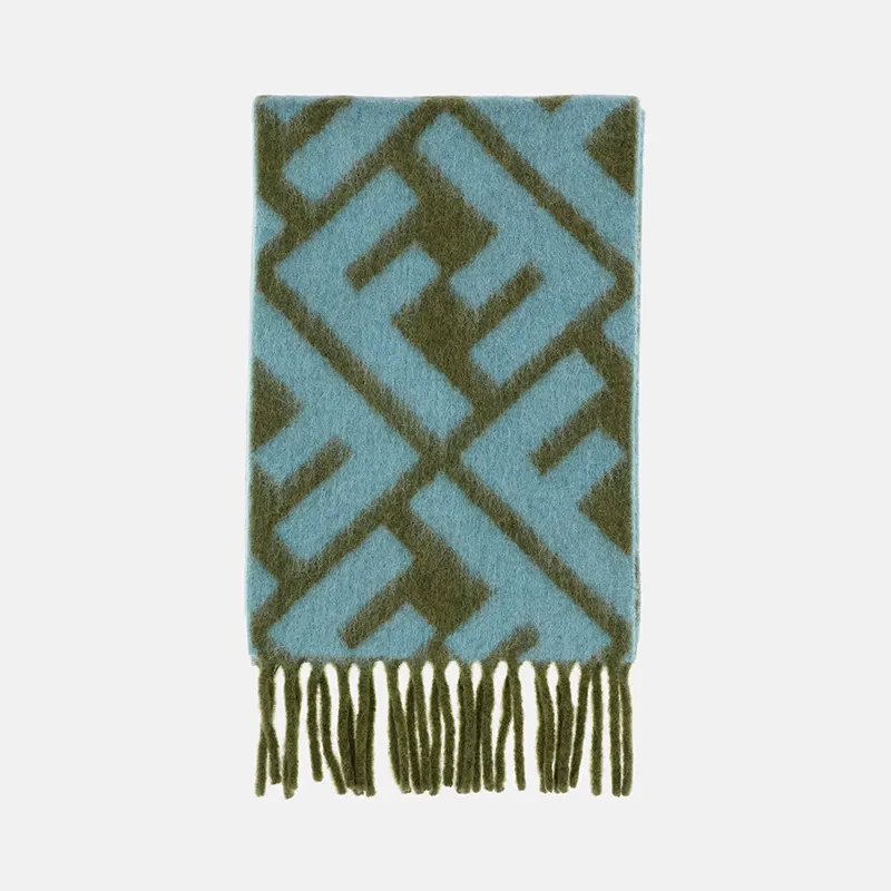 フェンディ オーバーサイズスカーフ マフラー 2色 fd21365