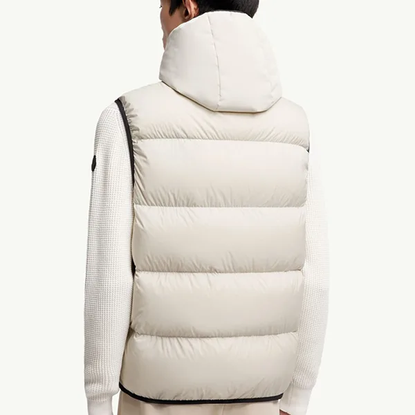 【モンクレール★25SS】GUERSAC◆ダウンジレ K20911A00042597YD