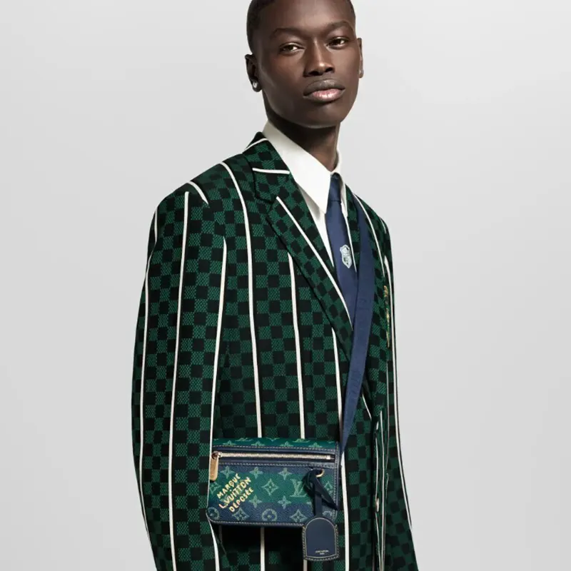 目玉商品！ルイヴィトン ボスフォール・ウェアラブル ウォレット バッグ M15173