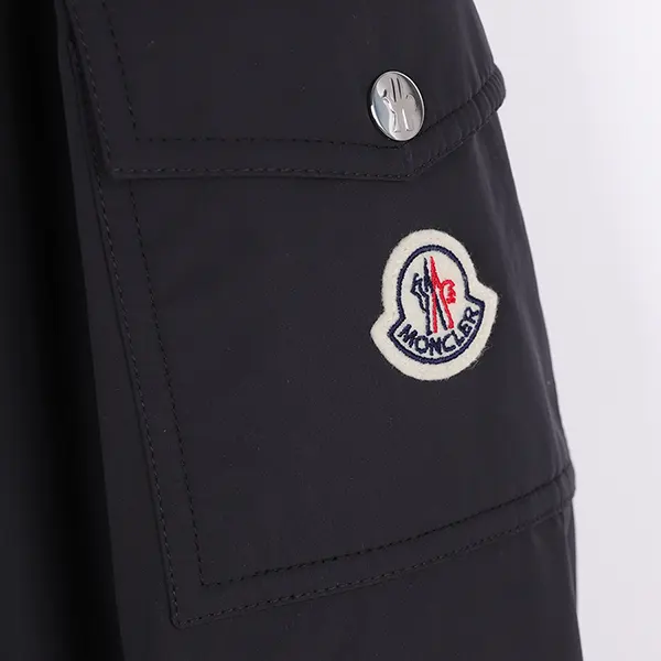 すぐ届モンクレール メンズ GRANEROショートダウンジャケット H20911B56900C030