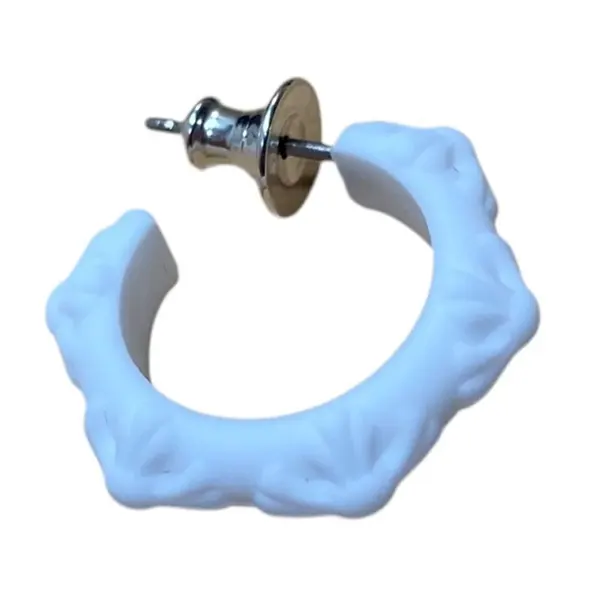 大人気のキュートさクロムハーツ ラバーフープピアス コピー 8045001220219