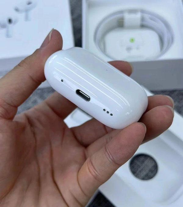 AirPods Pro 偽物おすすめ